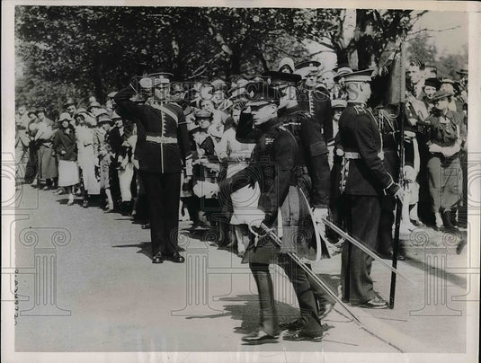 1936 Press Photo King Edward Inspecting Coldstream Guards At The Barrack's - Historic Images
