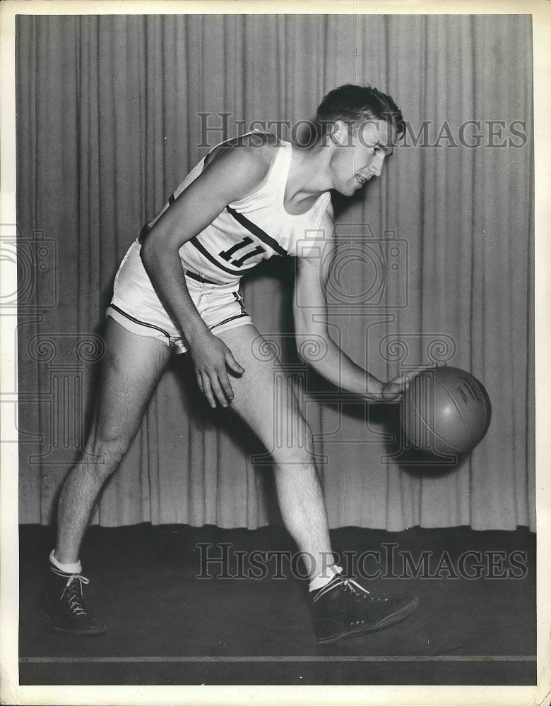 1939 Bud Morgan Forward University California Basketball Player Team - Historic Images