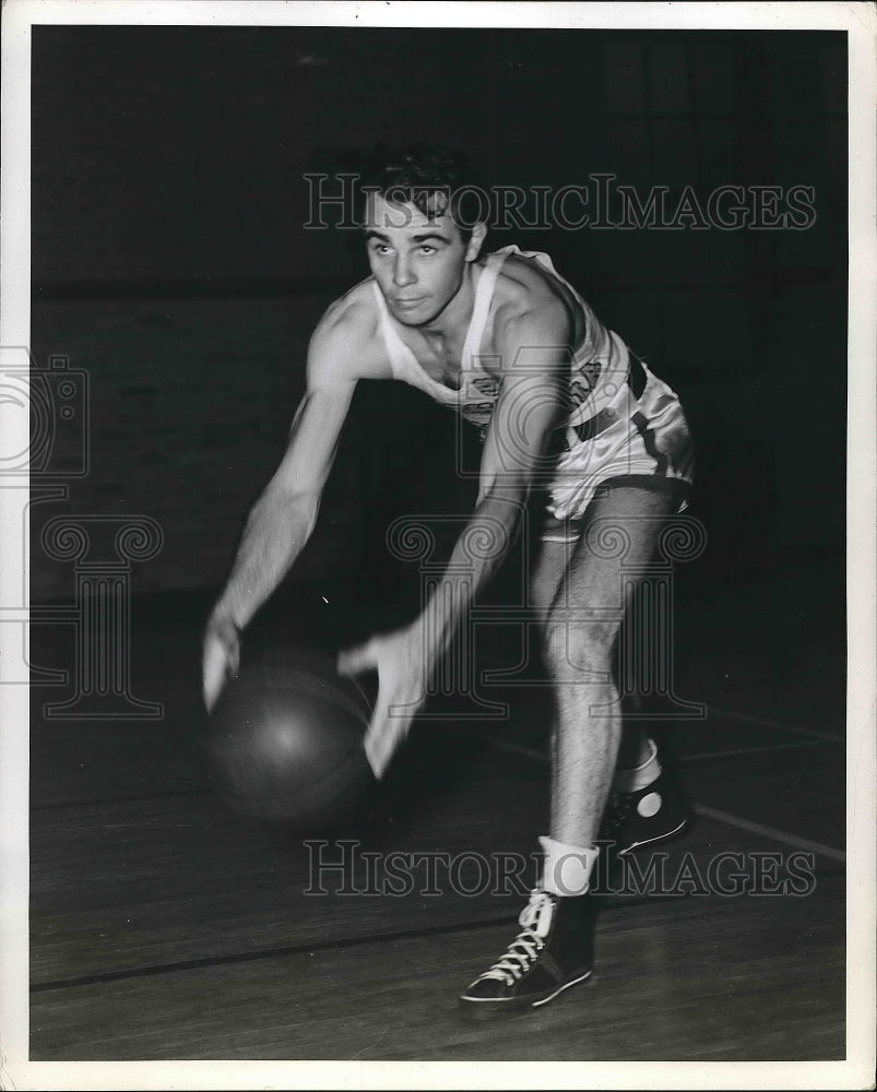 1940 Press Photo Jack Lippert Guard University Southern California Basketball - Historic Images