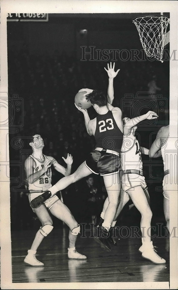1940 Long Island University Basketball Simon Lobello &amp; Sol Schwartz - Historic Images