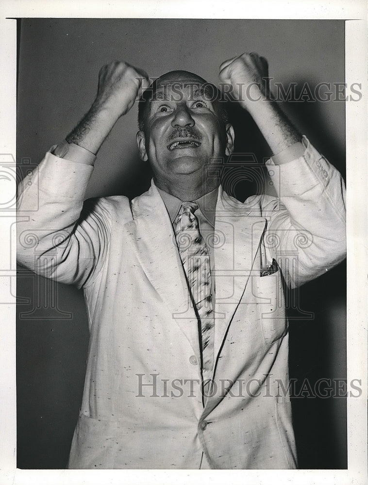 1941 Press Photo Rep William Sutphin Democrat New Jersey Changes Army Vote - Historic Images