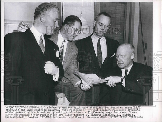 1952 Press Photo Industry Members Of Wage Stabilization Bd. Resign In Protest - Historic Images
