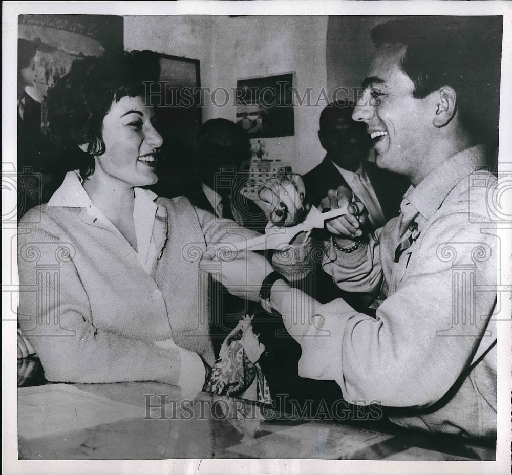 1954 Press Photo Cicco Cipriani and Nora Bonigelli at convention - nea55639 - Historic Images