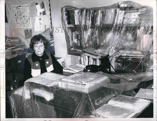 miss Esther Joyce at Youngstown schools office  - Historic Images