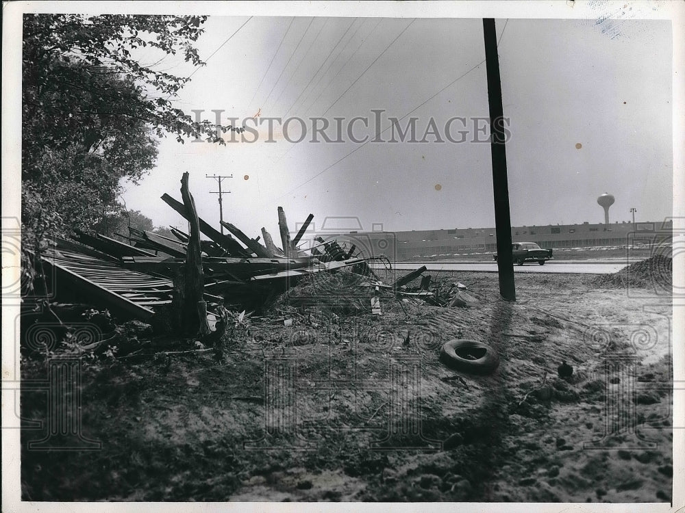 1957 Collapsed Twinsburg School House  - Historic Images