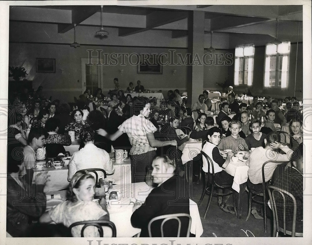 1938 Youthful inmates at Salvation Army home  - Historic Images