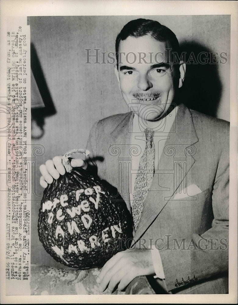 1948 New York Governor Thomas E. Dewey Receiving Squash  - Historic Images