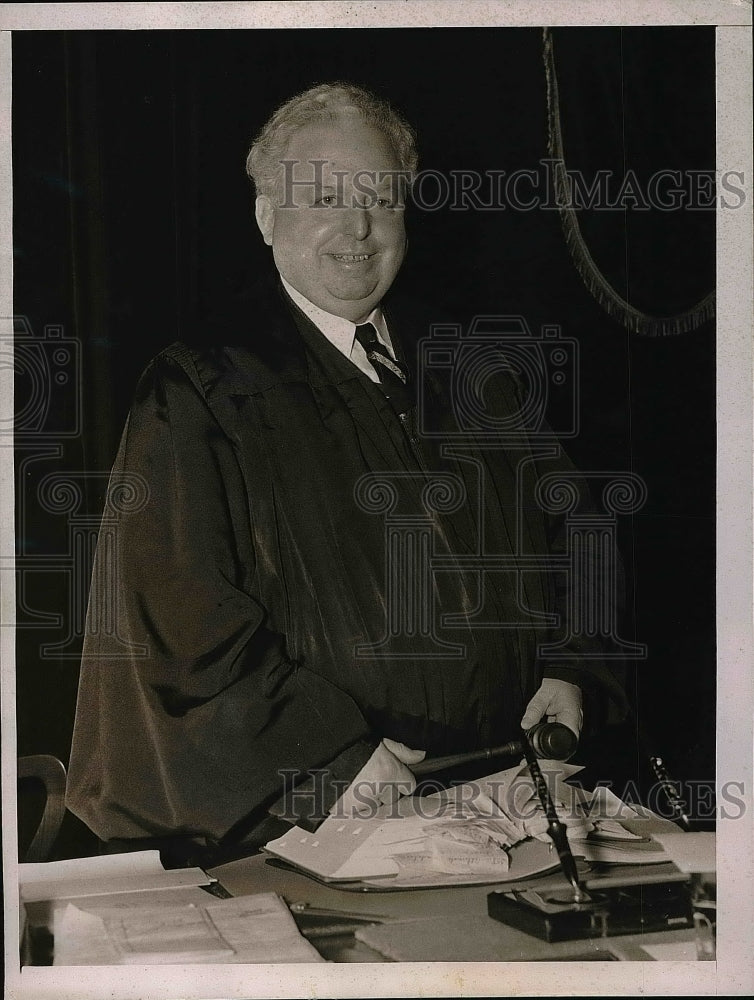 1937 Press Photo County Judge Charles Colden - nea56208-Historic Images