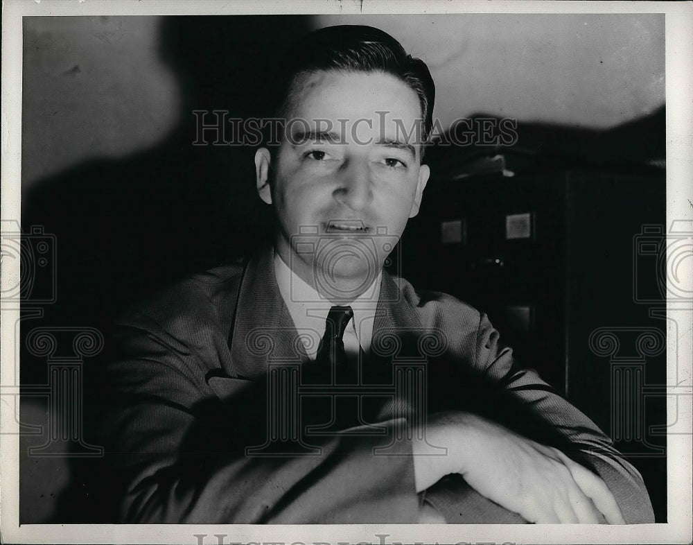 1942 John Shea  - Historic Images