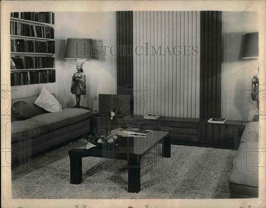 1955 Press Photo "Sun Vertical" Blinds On Display At Builder's Exchange - Historic Images
