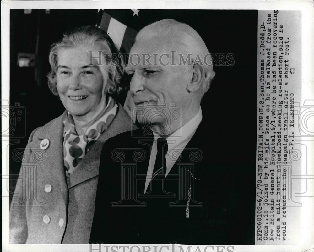 1970 Press Photo U.S. Sen. Thomas J. Dodd and wife - nea56565 - Historic Images