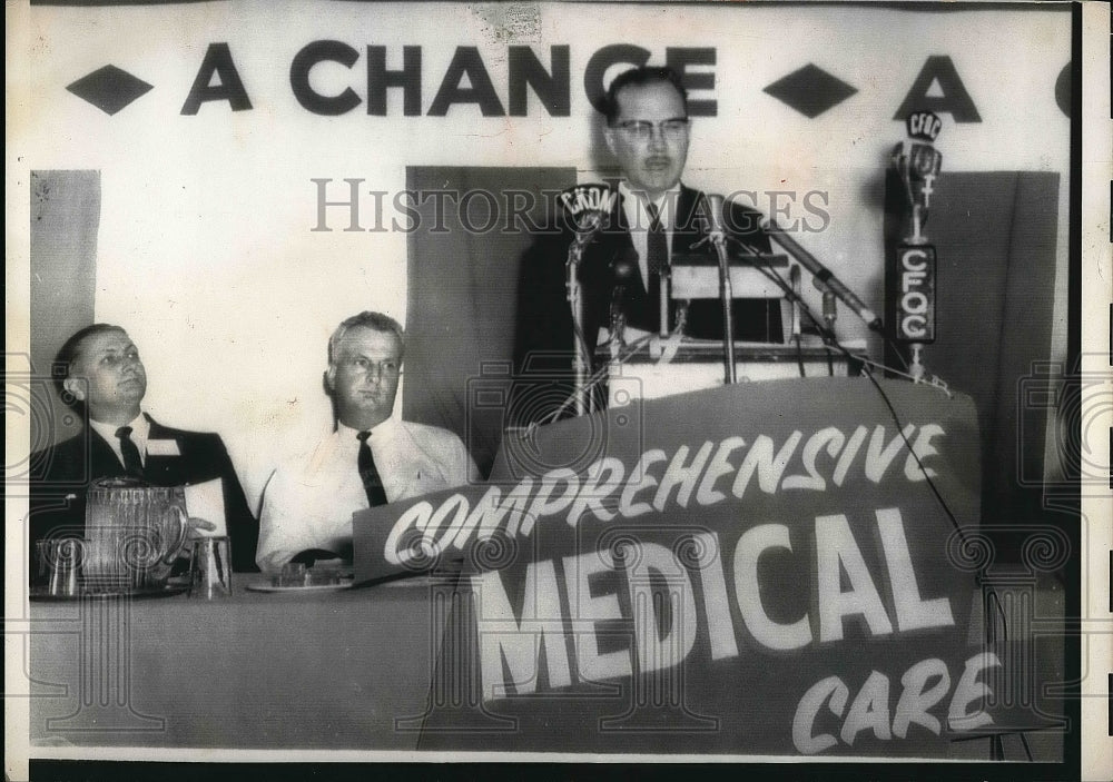 1962 Press Photo Dr. Dalgliash Pres. Of College of Physicians and Surgeons - Historic Images