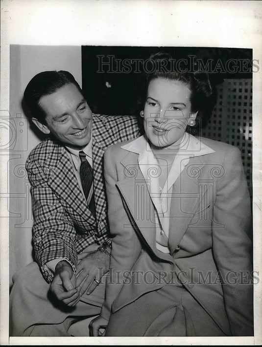 1943 Press Photo Count Alfred De Marigny and his wife Nancy - Historic Images