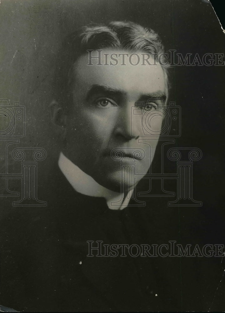 1921 Reverend Percy S. Grant  - Historic Images
