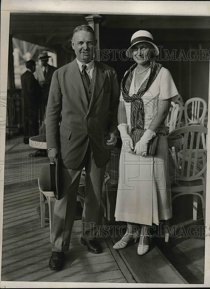 1932 Colonel &amp; Mrs William Donahue  - Historic Images