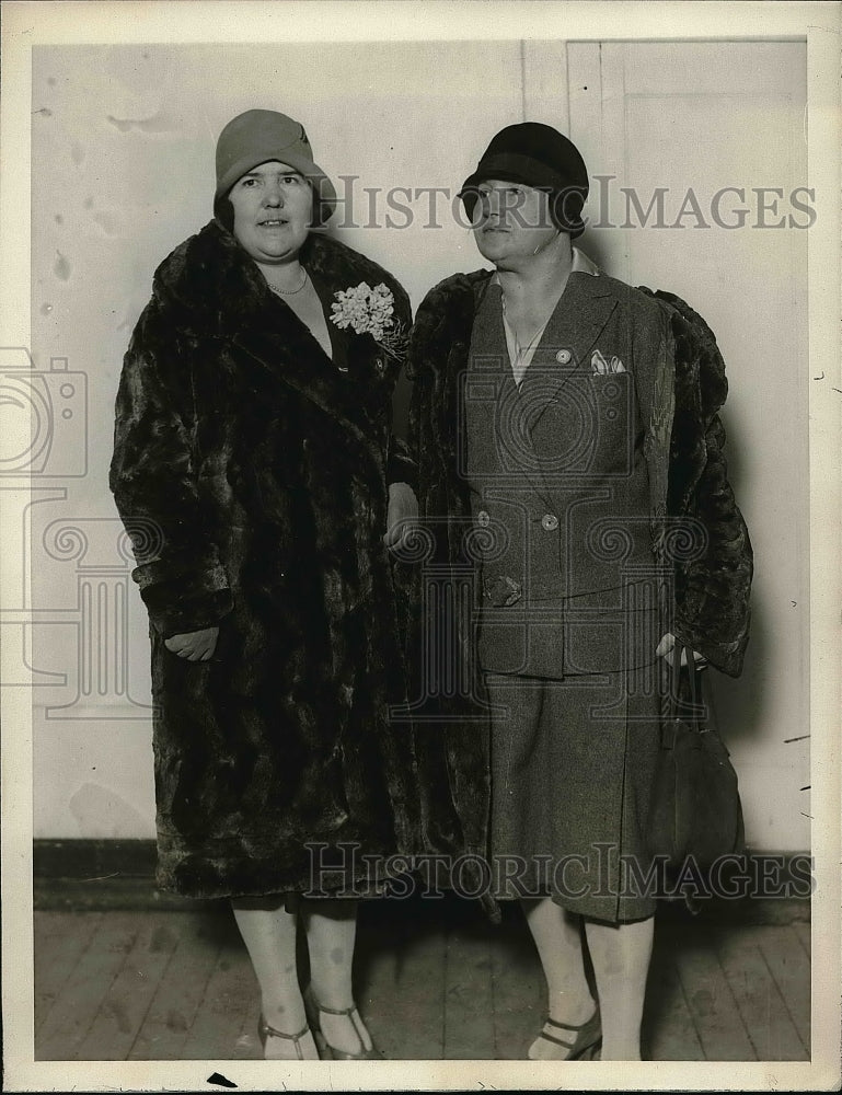 1929 Press Photo Madame Raymonds Dewever &amp; Elizabeth Sancerne - nea56913 - Historic Images