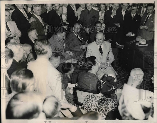 1949 Press Photo Jim Farley being questioned by reporters - Historic Images