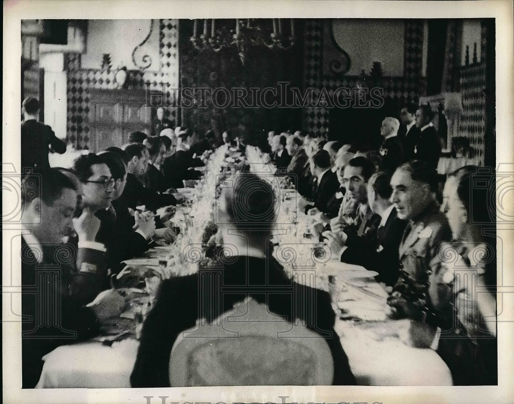 1943 Press Photo View Of Representatives Sitting During State Dinner - Historic Images