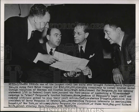 1951 Herace D'Angelo,Attorney John Sonnett & Richard Wolfe - Historic Images