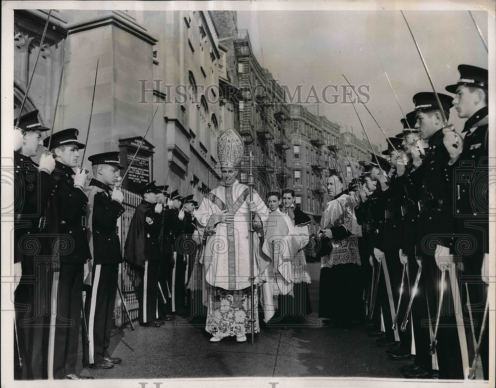 1938 Press Photo Bishop Stephen Donahue leading procession - nea57409 - Historic Images