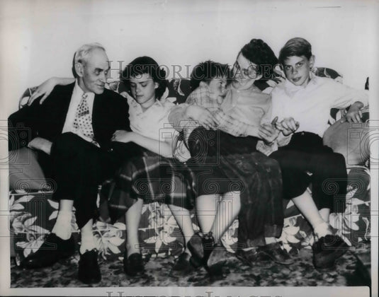 1951 Mr. and Mrs. George Quillen, Judith, LeRoy, Ronald  - Historic Images