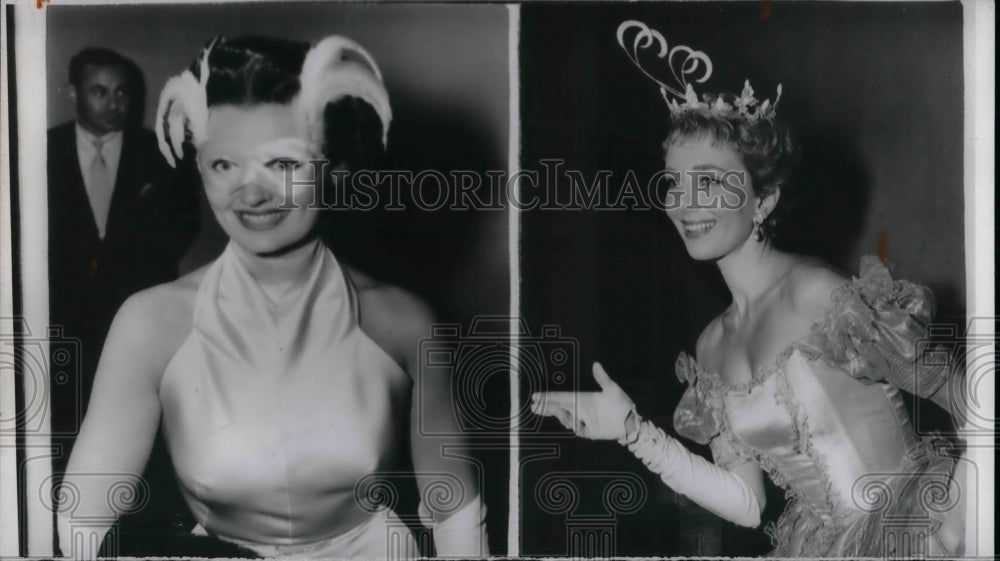 1954 Press Photo Constance Brigham Attending Metropolitan Opera - Historic Images