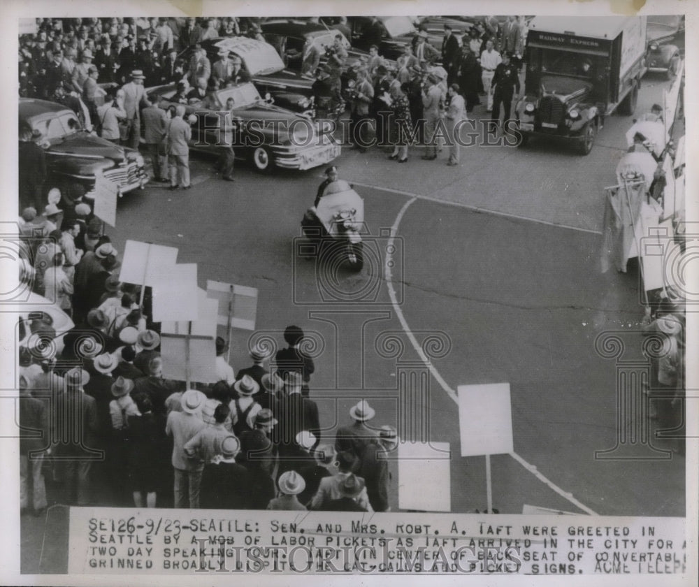 Senator Robert A. Taft & Wife Greeted By Seattle Labor Picketers - Historic Images