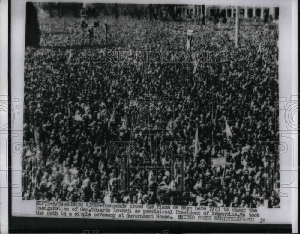 1955 Press Photo Crowd at the inauguration of Gen. Eduardo Lonardi - Historic Images