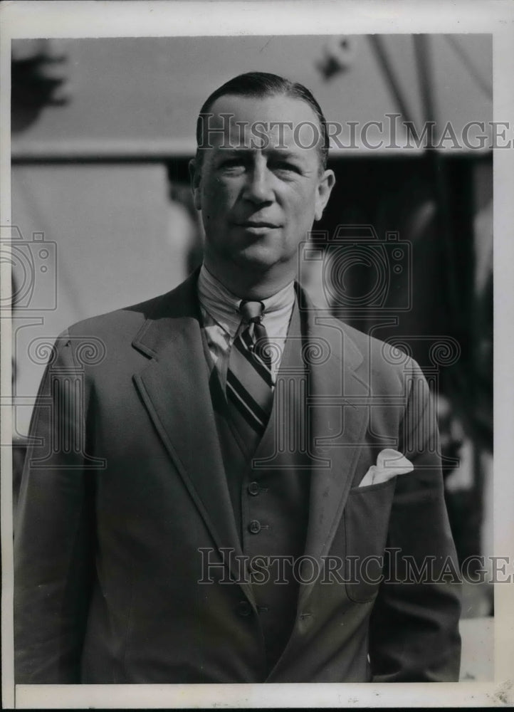 1937 Press Photo Robert Johnson vice president of Time Magazine - nea57665 - Historic Images