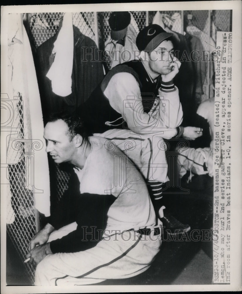 1946 Cleveland Indians 2nd Baseman Joe Gordon &amp; Pitcher Bob Lemon - Historic Images