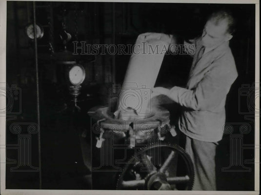 1937 Press Photo The Process Starts - Pouring Sawdust Into The Digester - Historic Images
