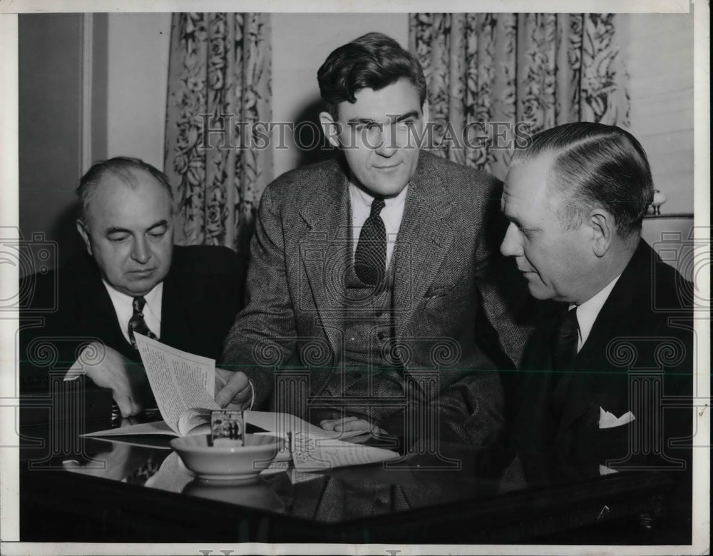 1942 Sen. Marley Kilgore, Sen. Joseph Ball, Sen. M. G. Wallgrin - Historic Images