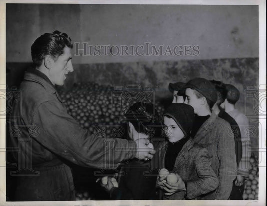 1945 Fresh Fruit for Refugee Children at Allied Military Govt. Camp - Historic Images