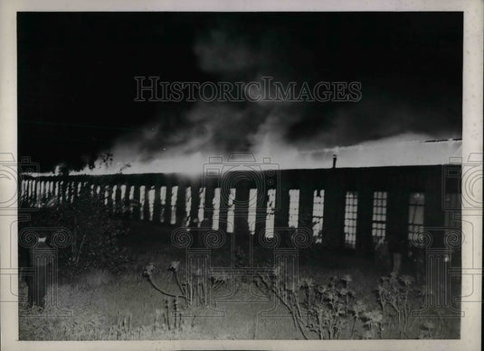 1945 Press Photo Pullman-Standard Car Manufacturing Destroyed by Fire-Historic Images