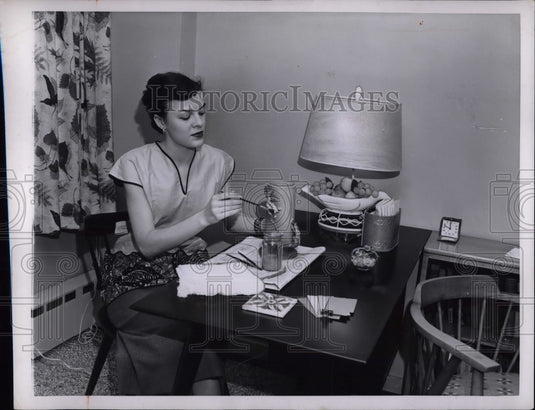 1953 Home Accessories  - Historic Images