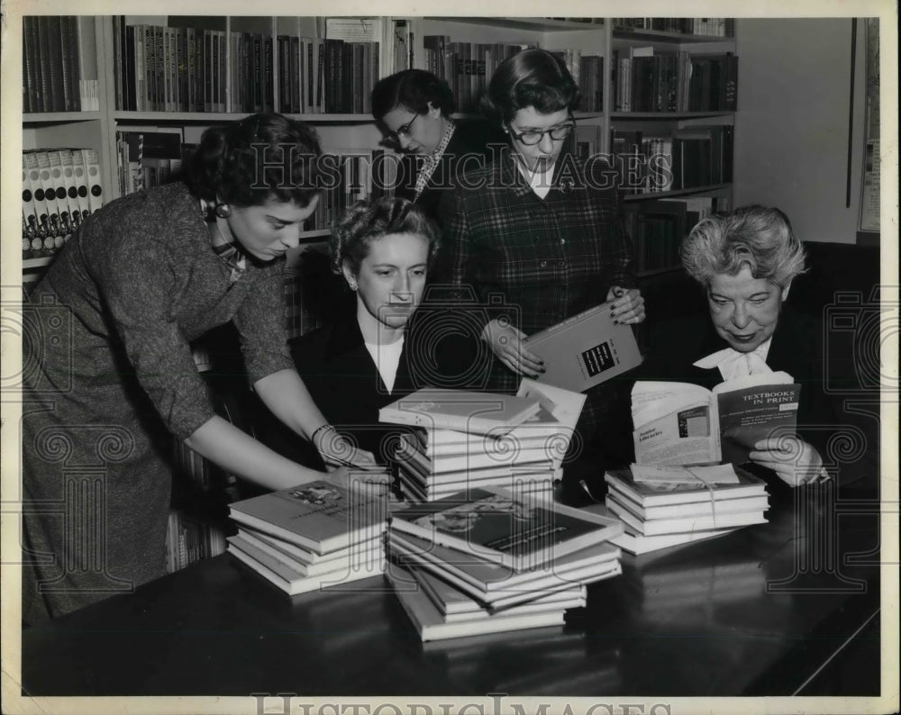 1957 Educational Materials Laboratory Miss Della Goetz  - Historic Images