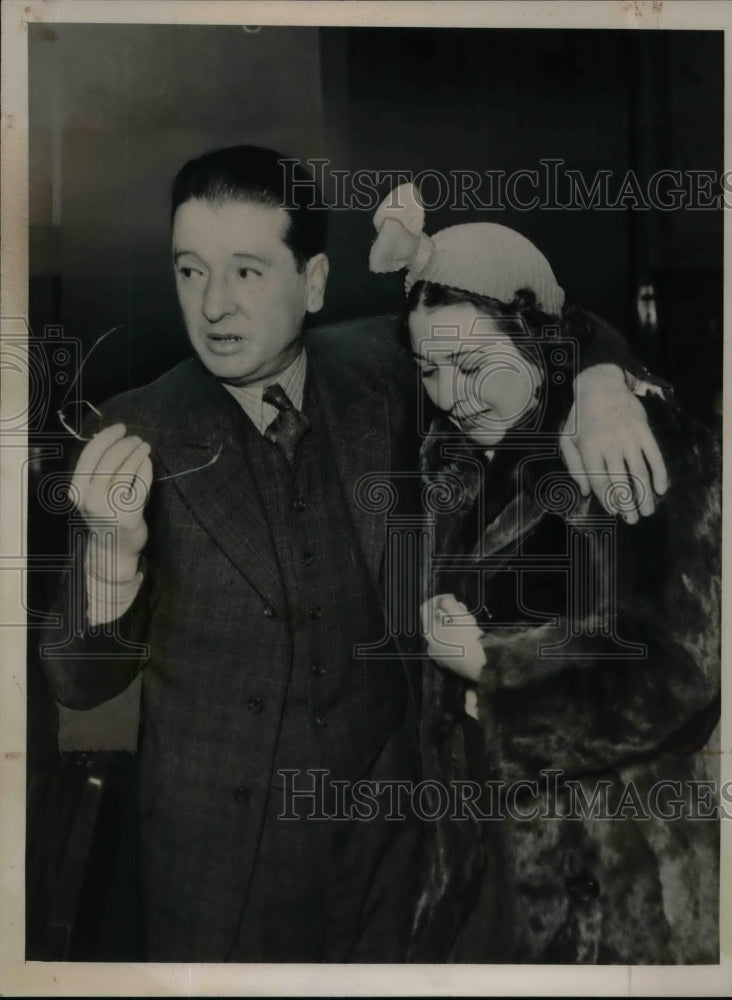 1940 Press Photo Lonnie Jenkins Free After 9 Years of Life Sentence &amp; Daughter-Historic Images