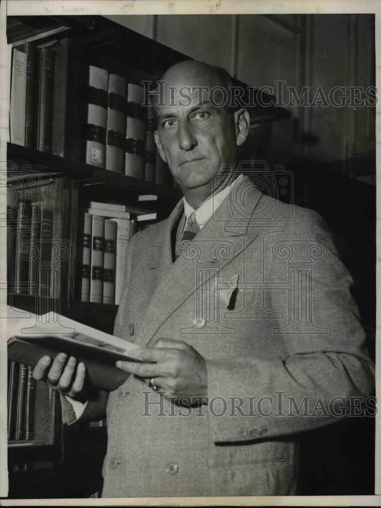 1931 Press Photo Dr. J.C. Geiger Central Cisco health officer - Historic Images