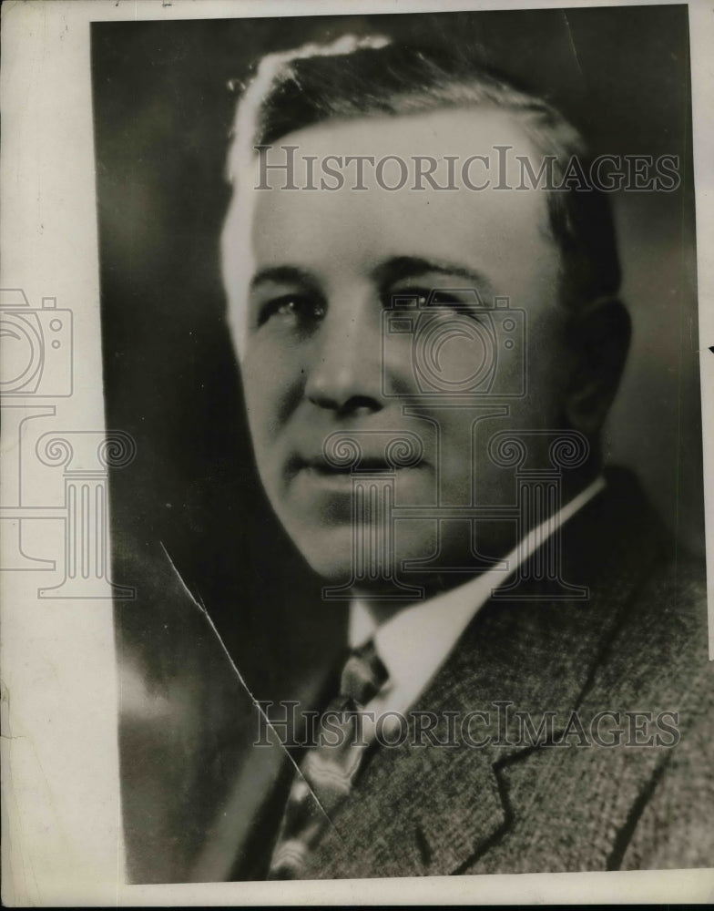 1930 Press Photo Fred Klefman posing for photo - nea58834 - Historic Images