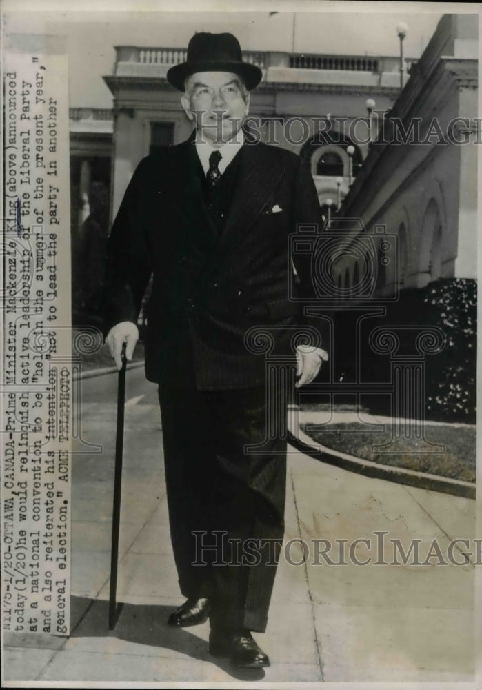 1948 Prime Minister Mackenzie King  - Historic Images