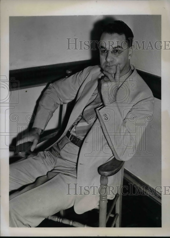1938 John Welch, warden of Thomaston Prison, in Dwyer - Historic Images