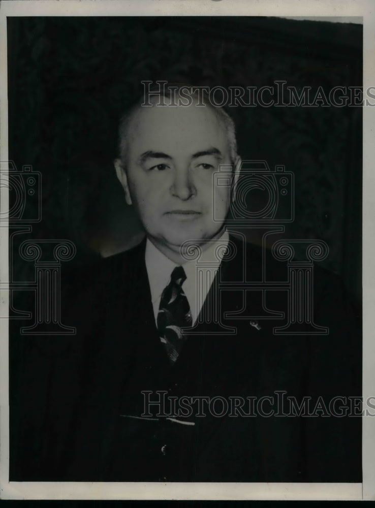 1942 H.M. Kilgore  - Historic Images