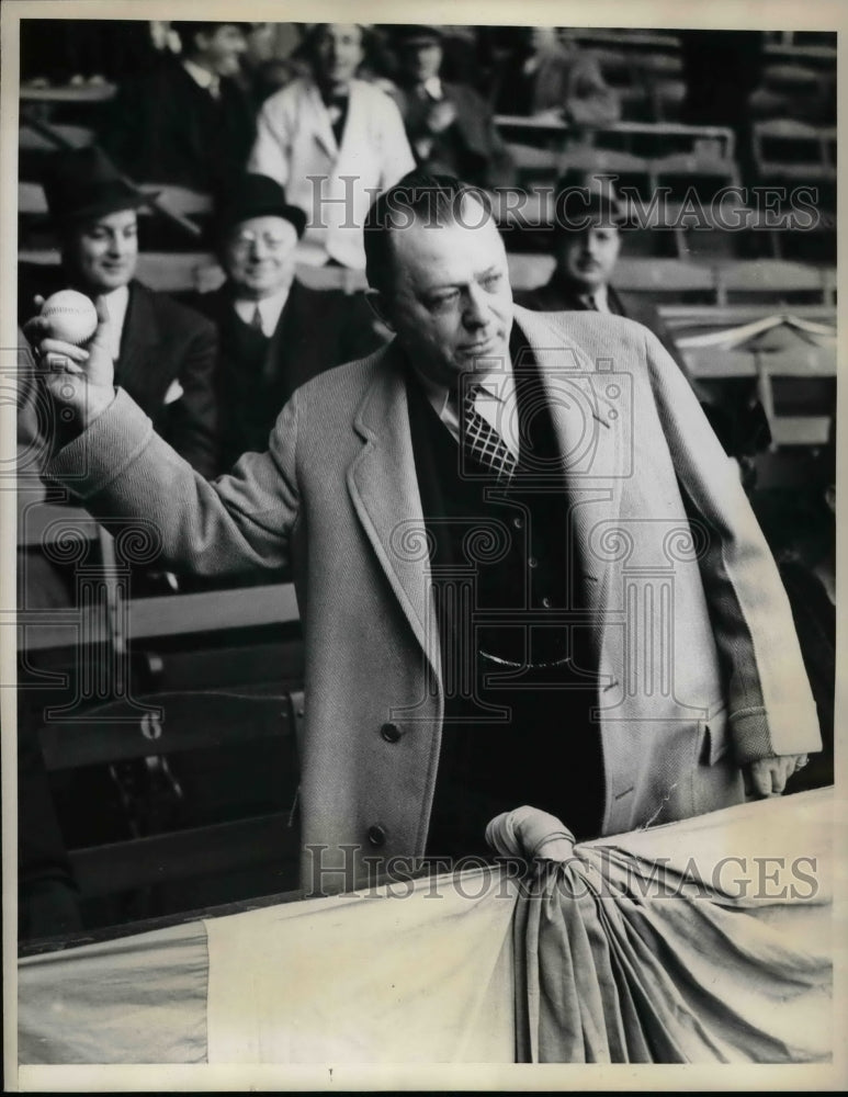 1937 Mayor S. Davis Wilson of Philadelphia opening ball Philadelphia - Historic Images