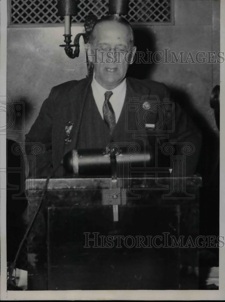 1935 Press Photo Dr. Alfred G. Wright Speaks at Townsend Club Convention - Historic Images