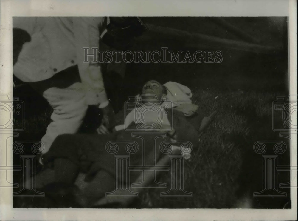 1930 Press Photo Capt. Roy Ammel After Crash - nea59267-Historic Images