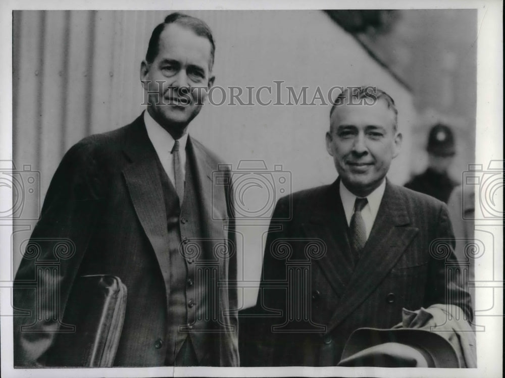 1944 Press Photo Edward Warner of USCAB & Asst. Sec. of State Dr. Adolf Berle - Historic Images