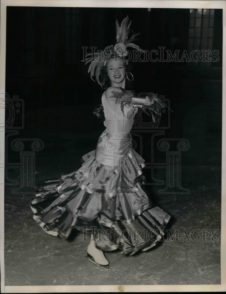 1940 Nancy Woodbury Annual Carnival Madison Square Garden - Historic Images