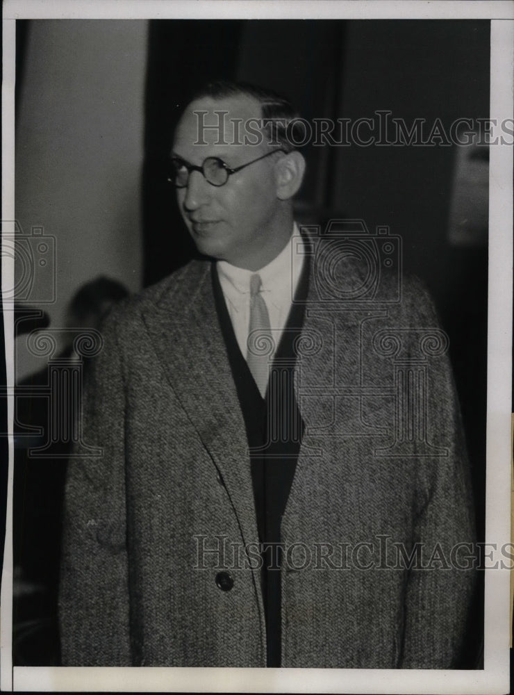 1933 Charles R. Weil confessed to extorting $100,000 under threats - Historic Images