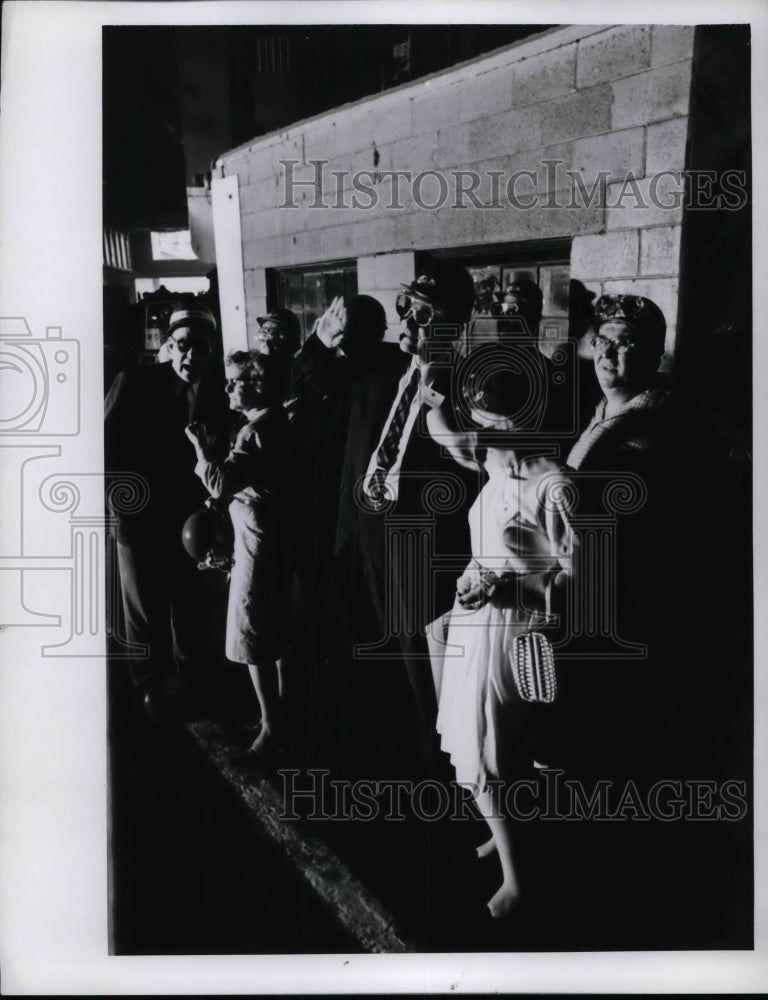 Press Photo Rep Steel Tour - nea59573 - Historic Images