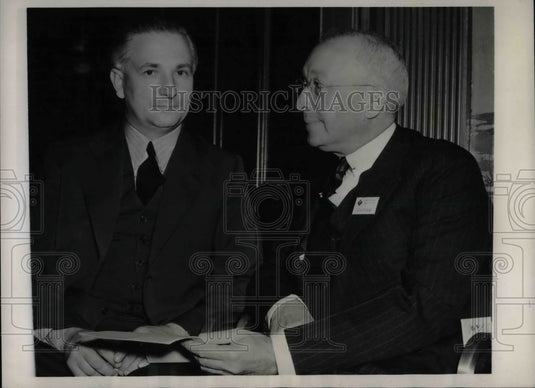 1939 Chemists Willard Dow & Alexander Of Pittsburgh University - Historic Images